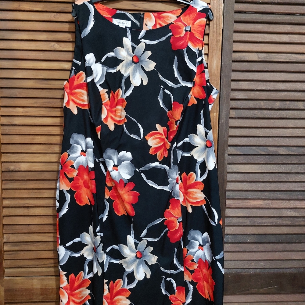 Dress - Picture 2 of 2